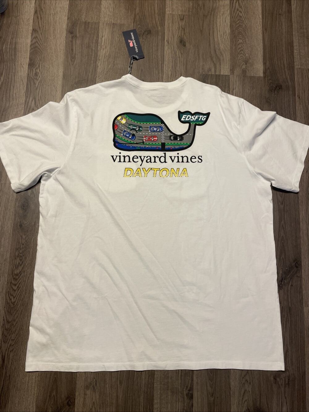 Vineyard Vines Daytona Race Car Pocket T-Shirt White XXL NWT